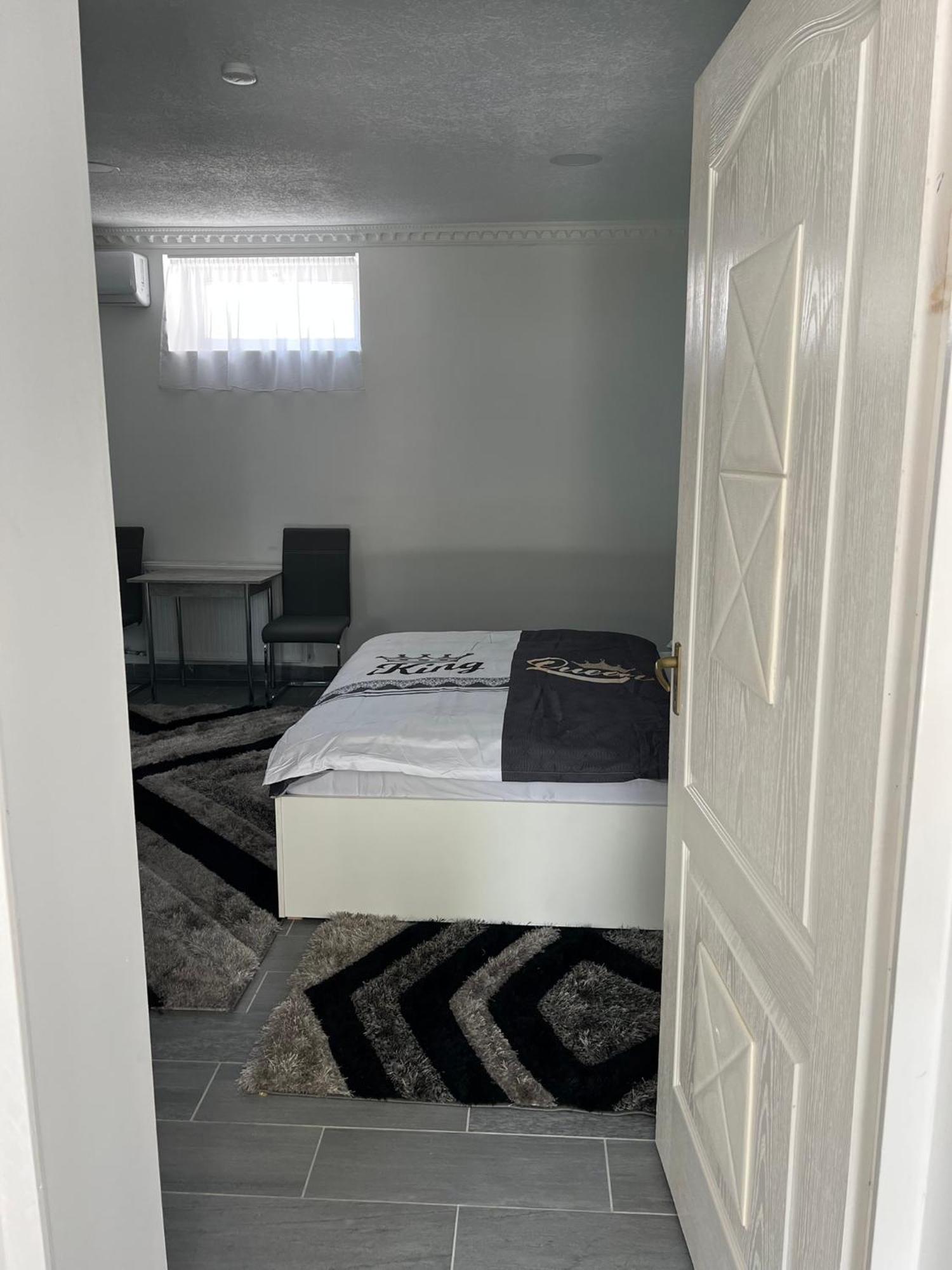 Adel Apartman Kisujszallas Luaran gambar