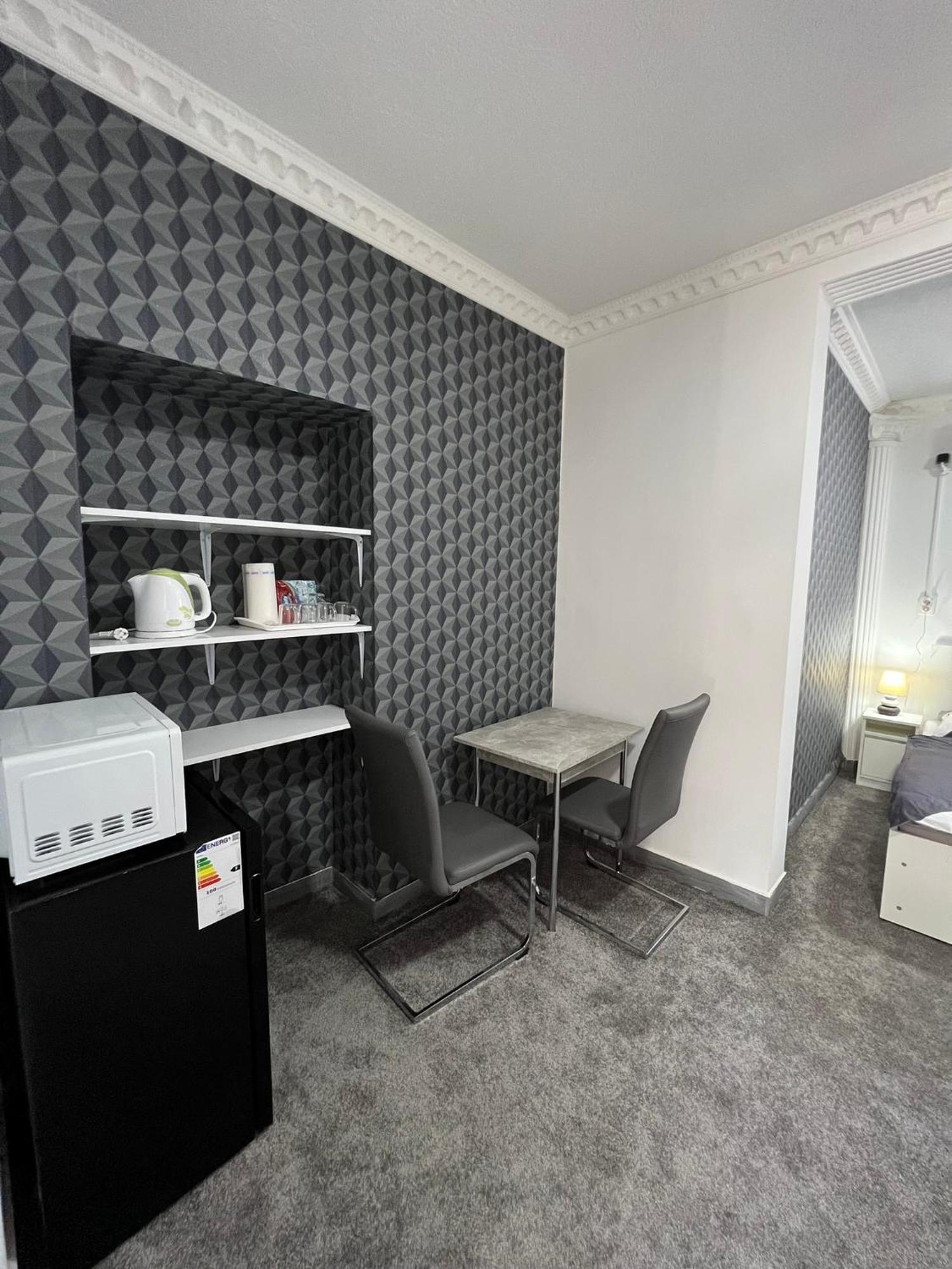 Adel Apartman Kisujszallas Luaran gambar