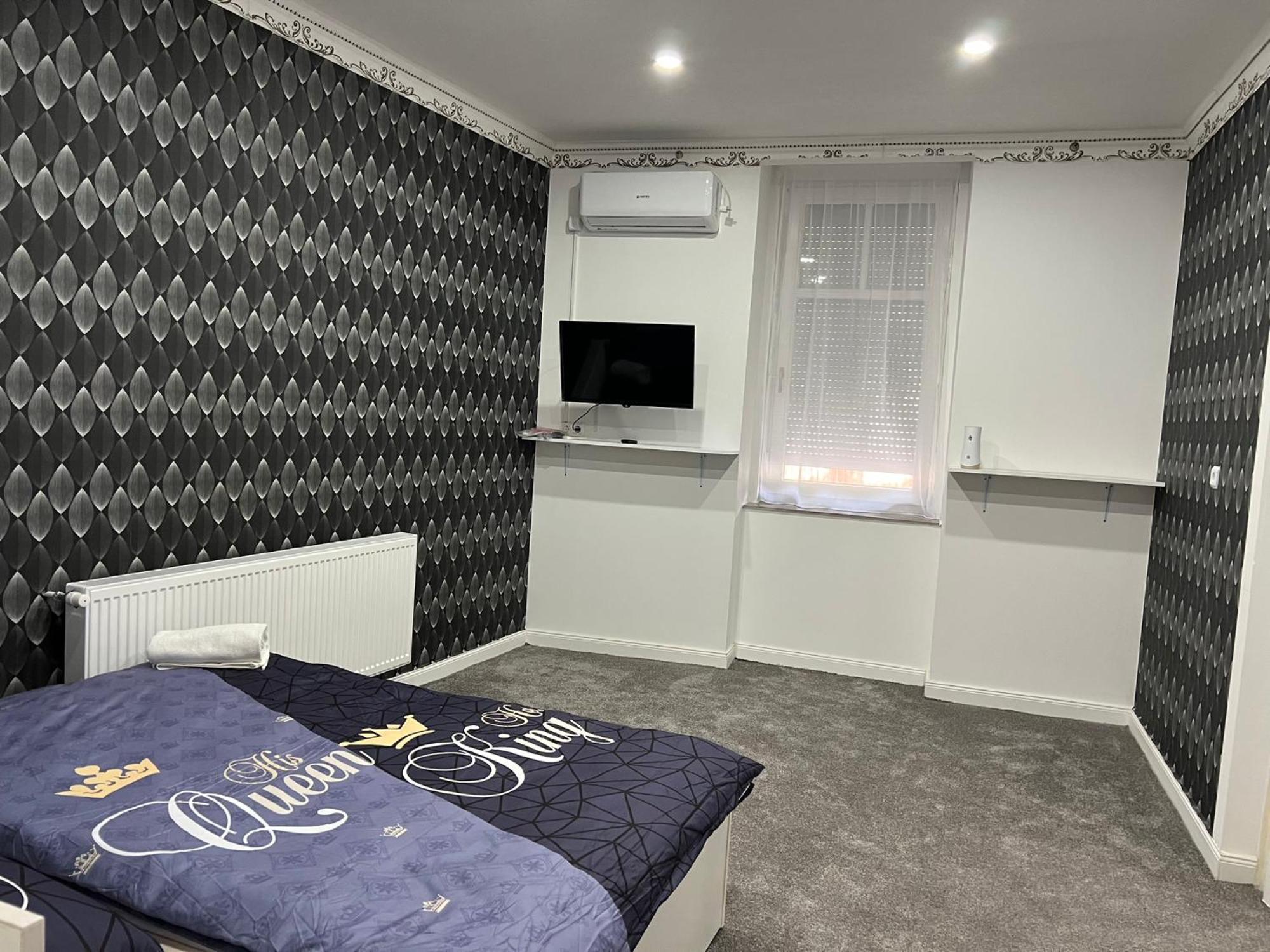 Adel Apartman Kisujszallas Luaran gambar